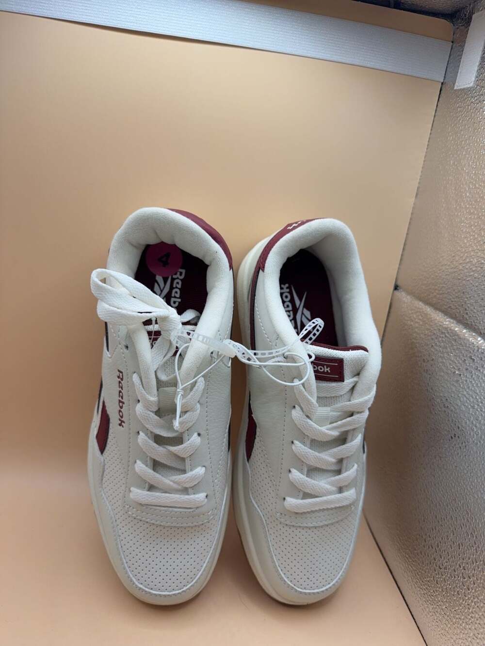 Reebok Court Sneakers White Maroon Size 4K